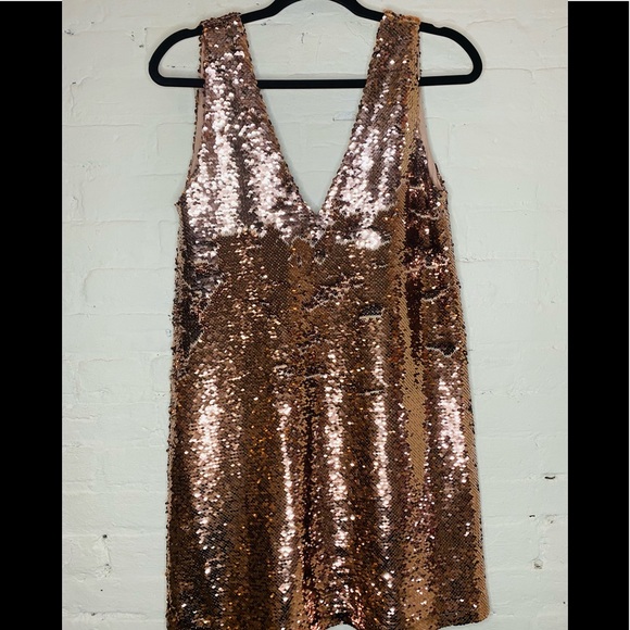 NWOT BB Dakota Sparkle Motion Shift Dress - Picture 7 of 8